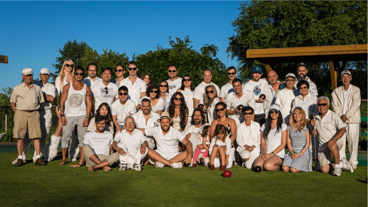 NOUS RECONNAISSONS LES PROPRIÉTAIRES TRADITIONNELS ET LES GARDIENS DES TERRES OÙ DNEG OPÈRE.